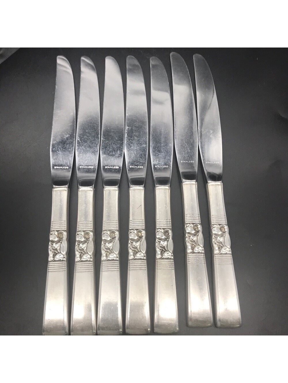1948 Oneida Community Stainless Knife Morning Star 7 Piece Set 9.25” Replacement
